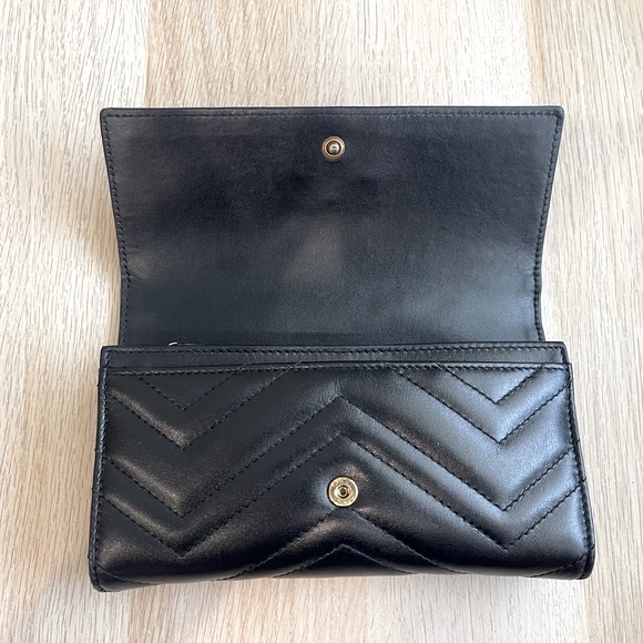 Authentic Gucci Black Marmot Wallet on Chain - Picture 4 of 13